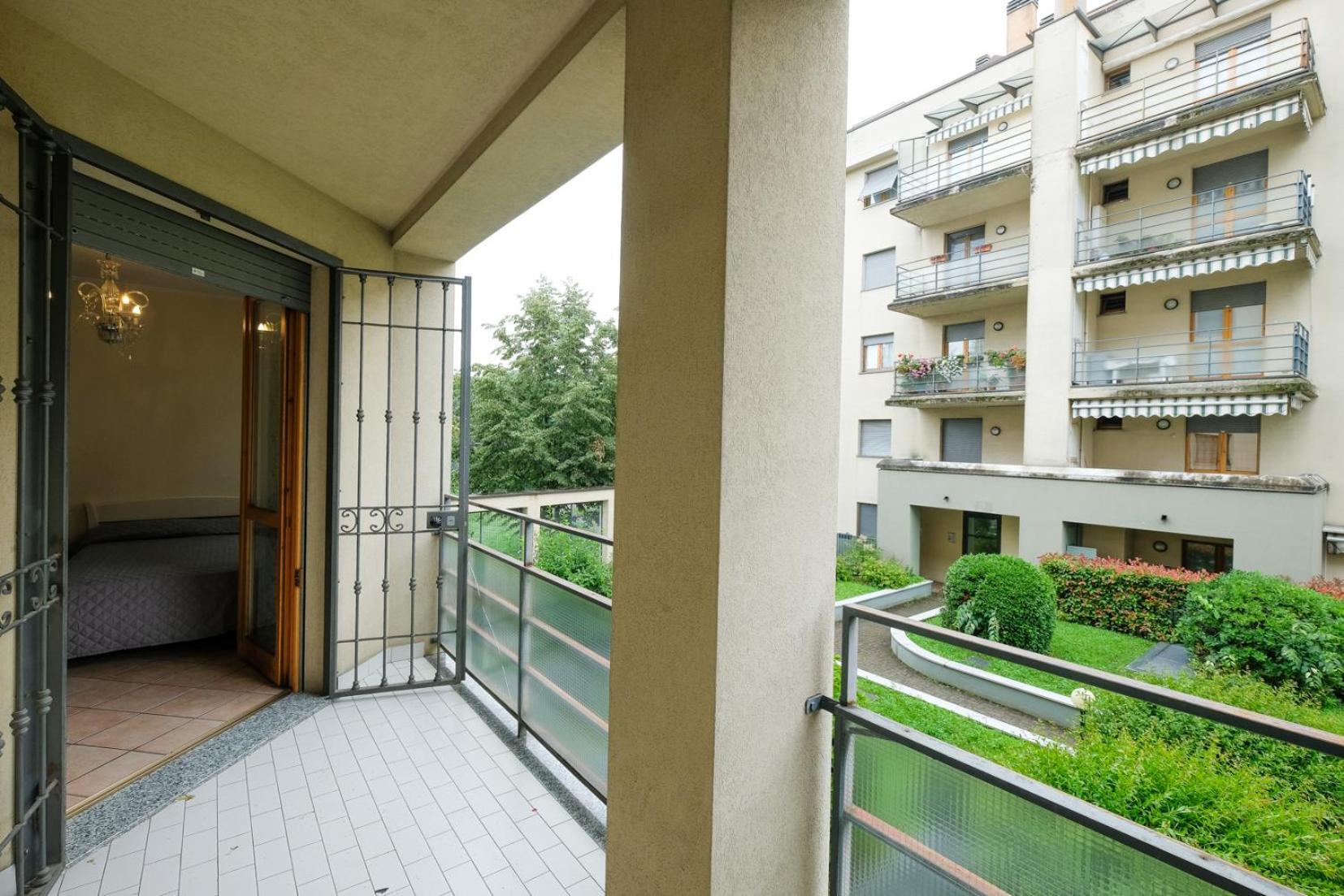 Bergamo Centro Elegante Appartamento Buitenkant foto
